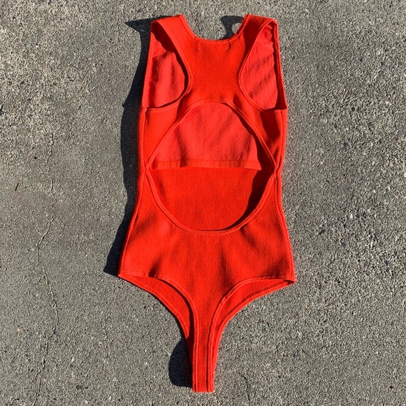 BANANA REPUBLIC Racerback Thong Bodysuit - Picture 3 of 11